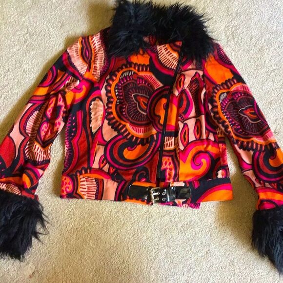 Vintage Ivy Jane Women's Vibrant Retro Patterned Jacket with Faux Fur Trim - Picture 1 of 6